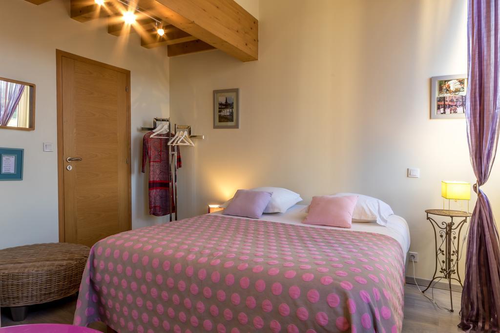 Les Chambres De Jeannette Marsella Exterior foto